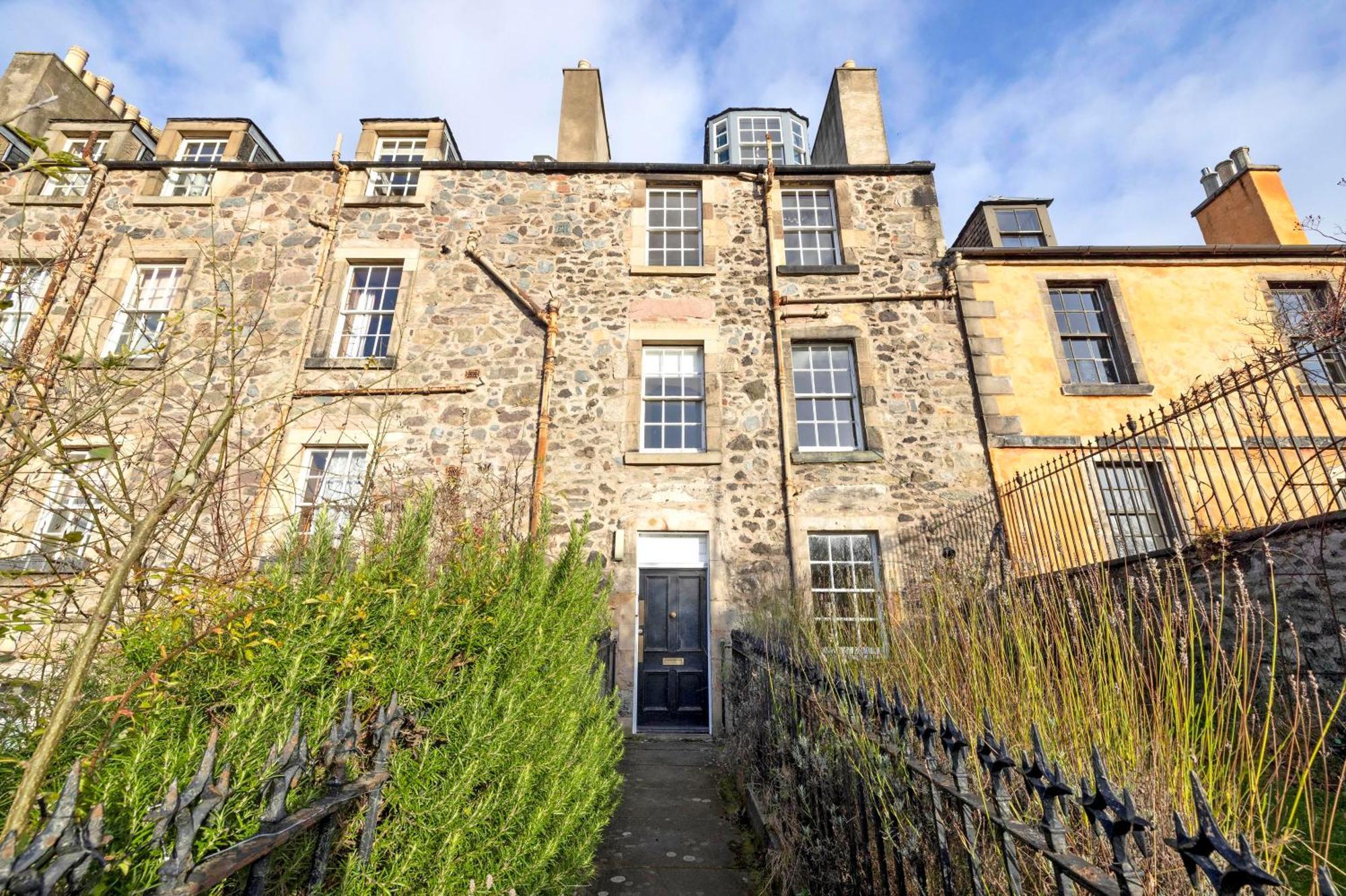 Appartement Joivy Beautiful Apartment, Private Garden, Calton Hill Édimbourg